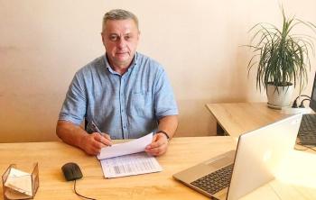 Волноваські податківці консультували на «гарячій лінії» щодо порядку реєстрації та анулювання платників податків